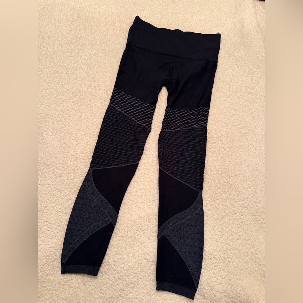 SPANX Blue Patterned Leggings L
